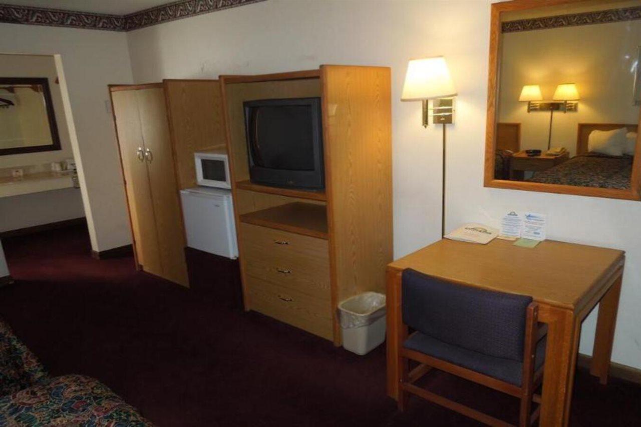 Days Inn Riverton Zewnętrze zdjęcie